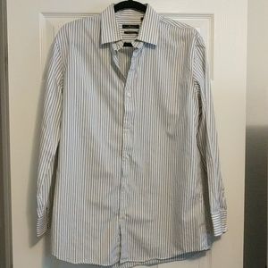 Marc Anthony Button Down Slim Fit